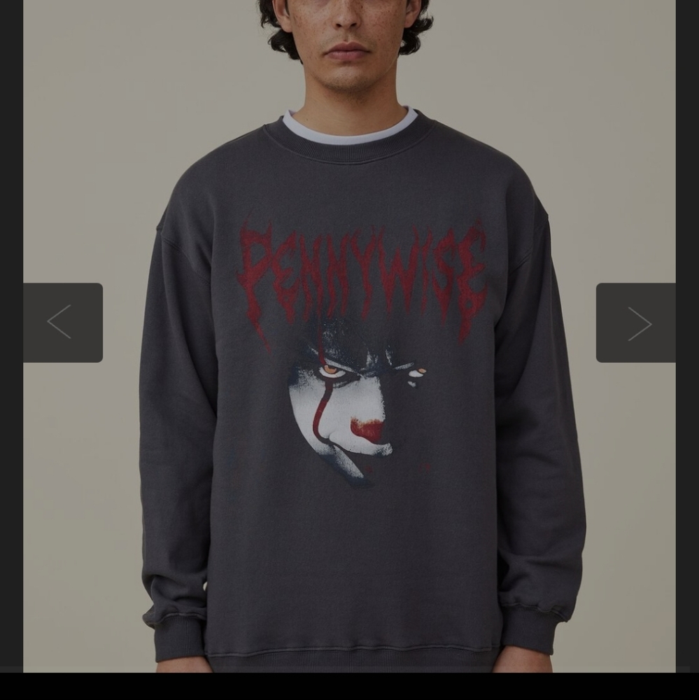 Rare Pennywise sweatshirt
